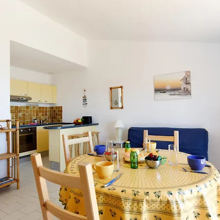 Bleu Horizon Yourhosthelper *